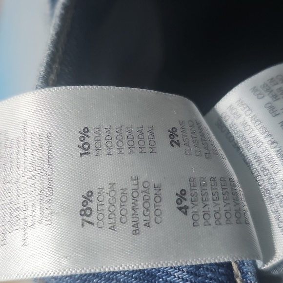 Mother High Waisted Raw Hem Blue Jeans Size 25 - Picture 5 of 9